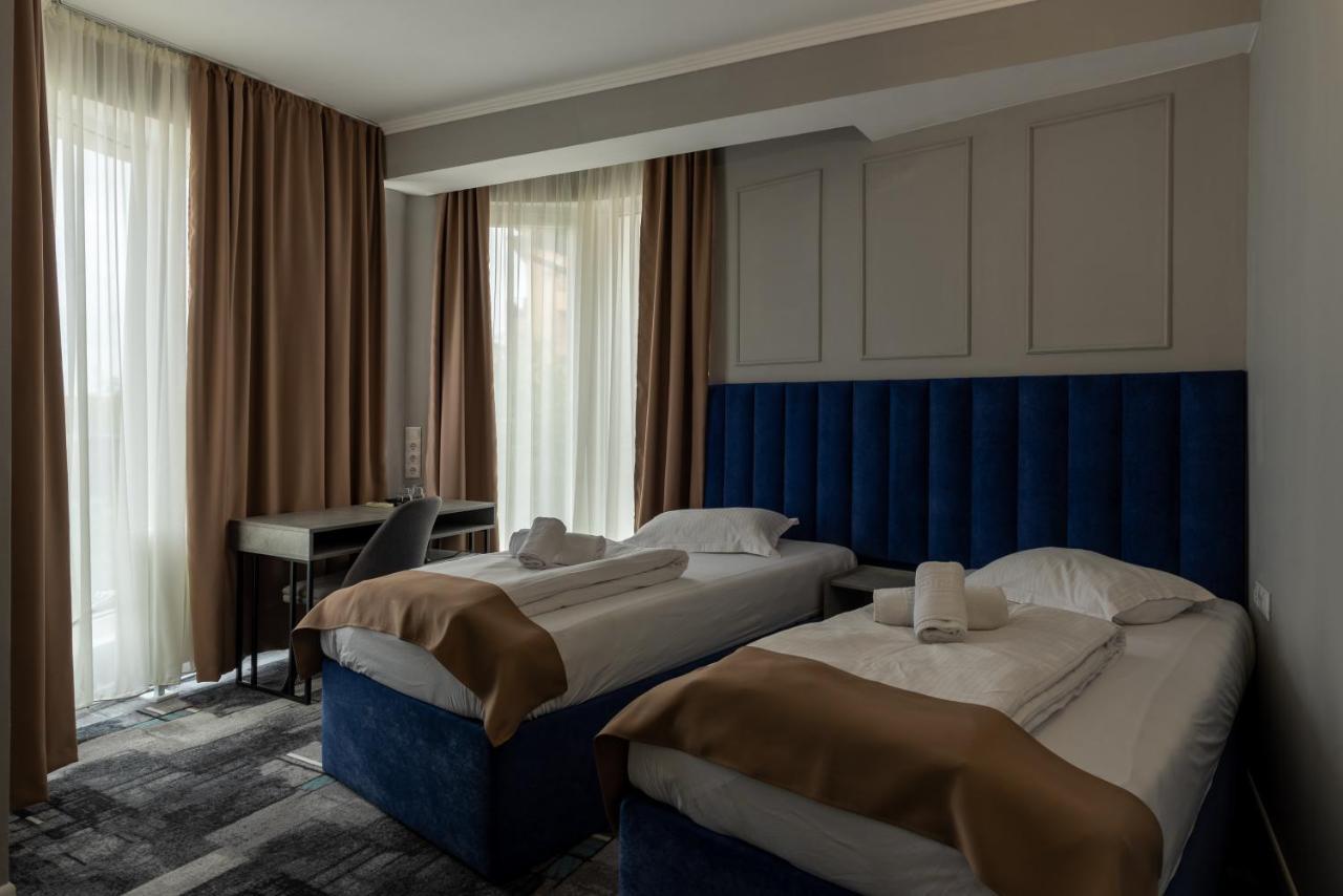 Hotel Paso Kolozsvár Kültér fotó